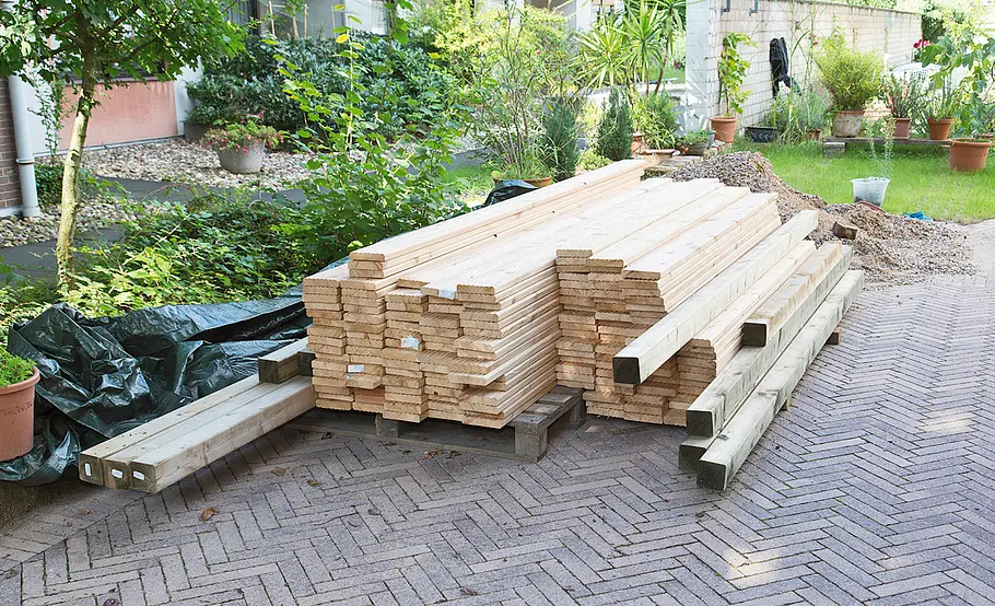 Terrassendielen aus Lärche verlegen