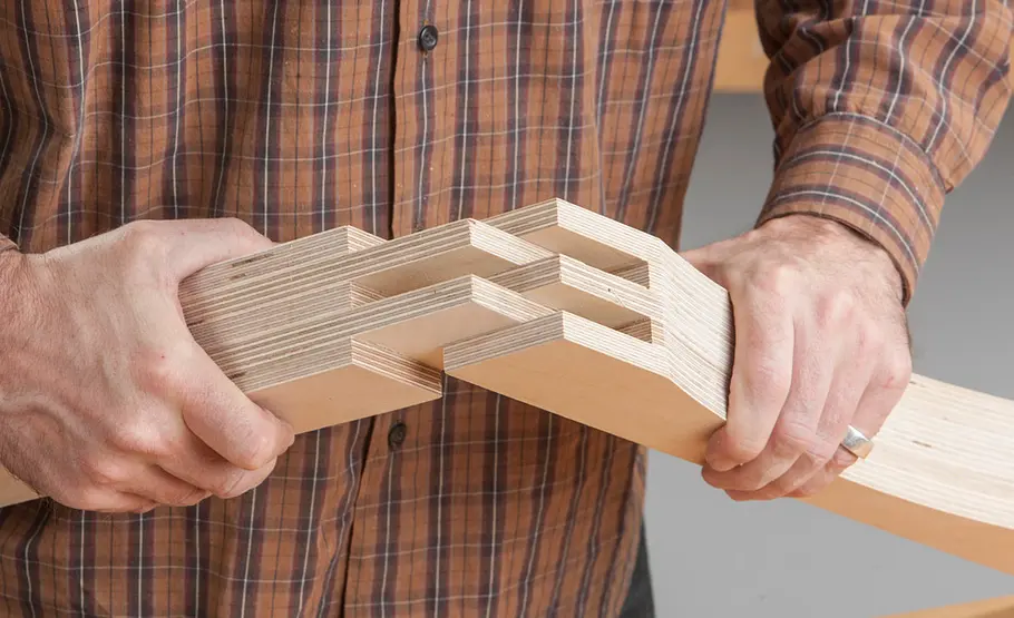 Holzhocker