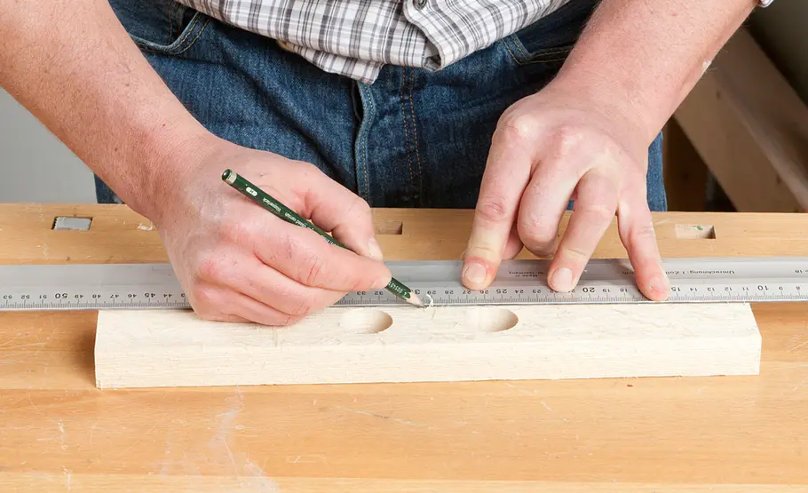 Servier-Hilfen aus Holz selber bauen