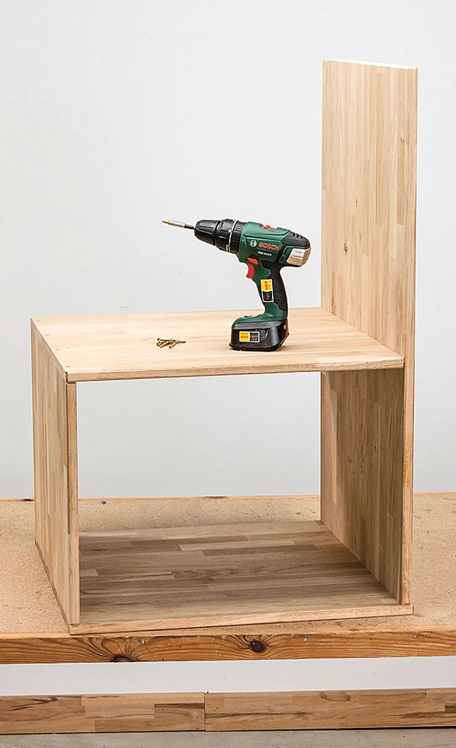 Treppenschrank bauen