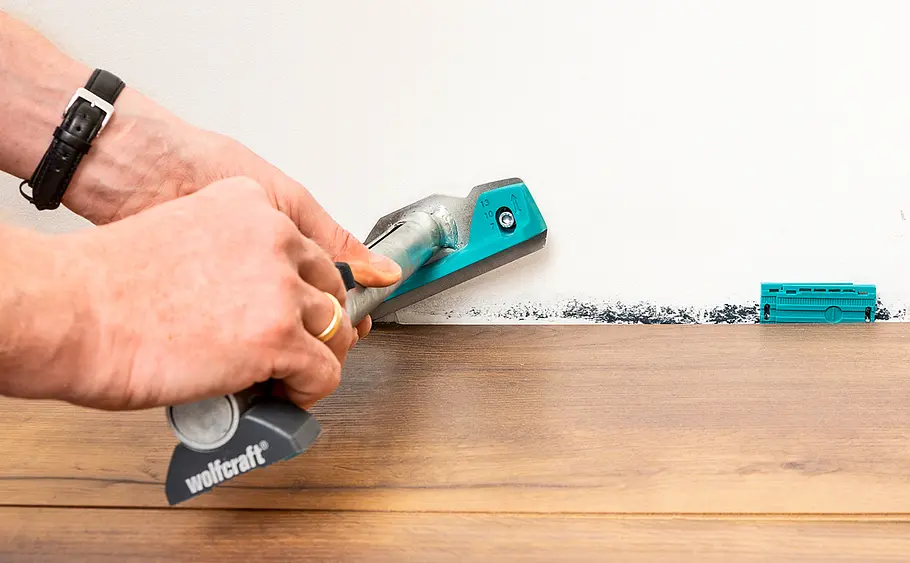 Werkzeug zum Laminat verlegen