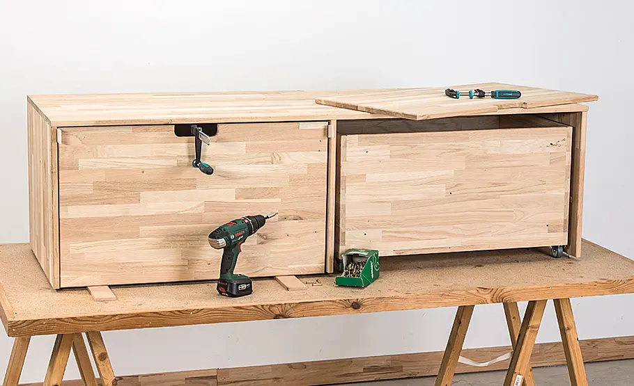 Treppenschrank bauen
