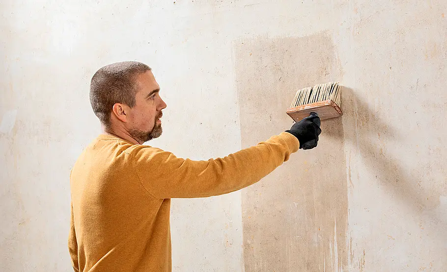 Schäden im Wand-Putz ausbessern