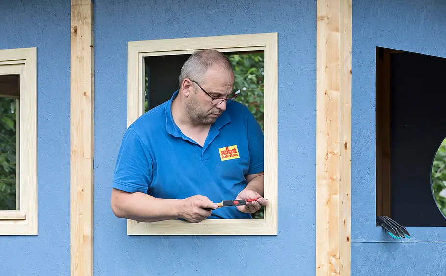 Fenster in Gartenhaus einbauen
