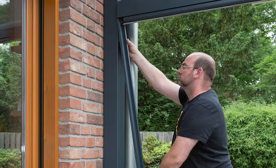 Terrassenüberdachung aus Alu und Glas bauen