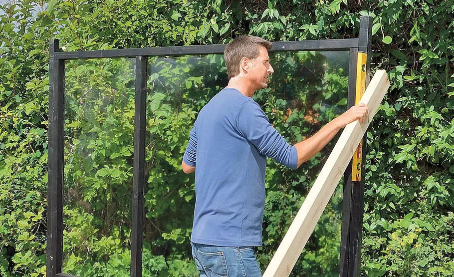 Gewächshaus aus Glas selber bauen