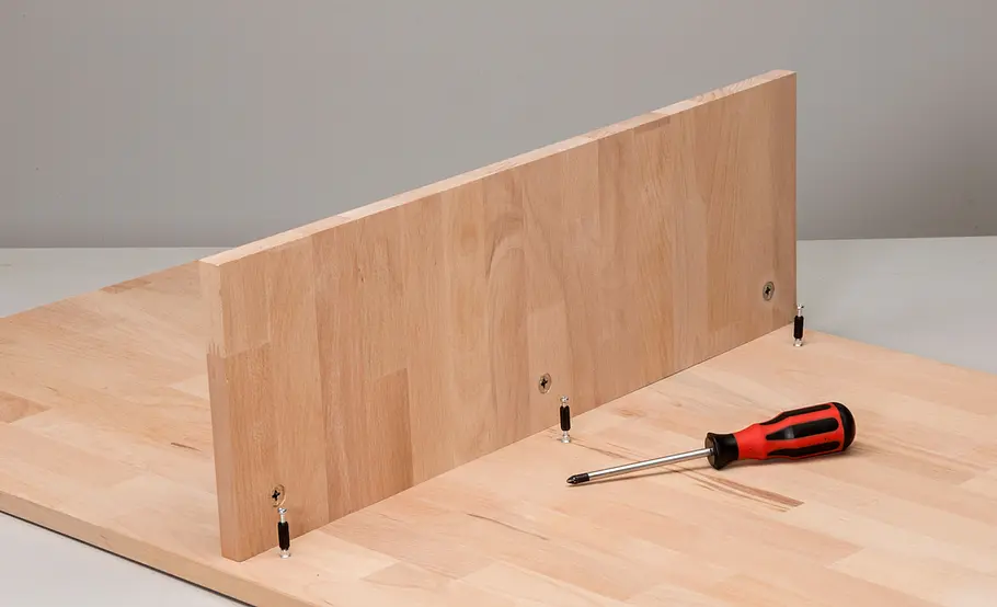 Verschiebbarer Kleiderschrank für unter die Dachschräge bauen