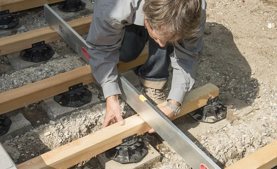 Weg zum Hauseingang anlegen