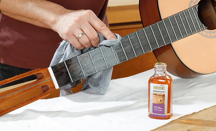 Gitarre reparieren
