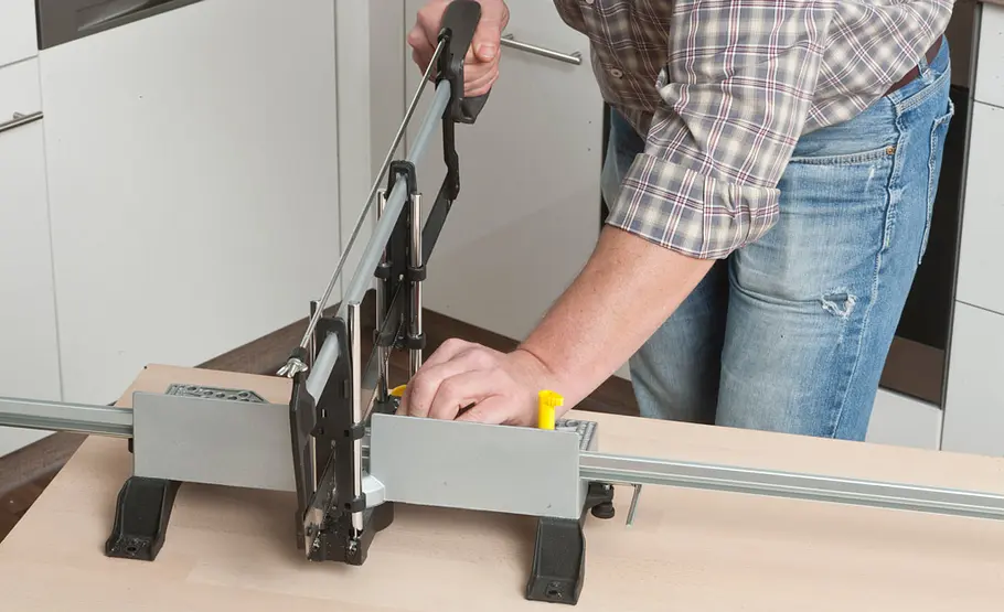 Küchenrückwand mit Wandpaneelen verkleiden