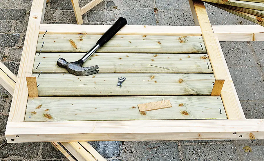Gewächshaus aus Glas selber bauen