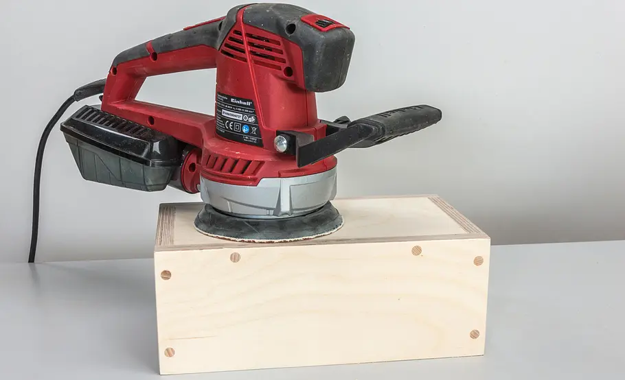 Schränkchen für Telefon & Router bauen