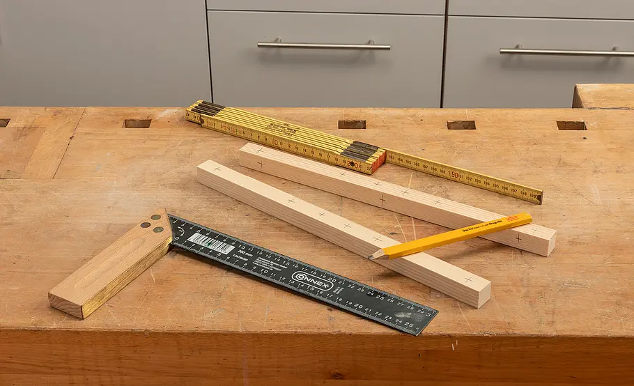 Kleines Hochbeet für den Balkon bauen