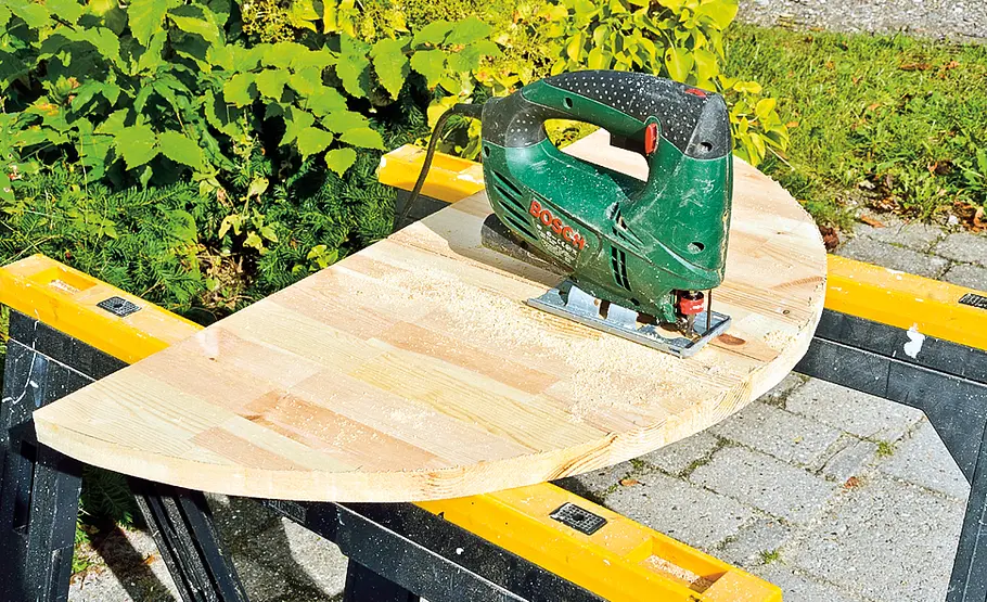 Mobile Gartenbrause mit Sichtschutz bauen