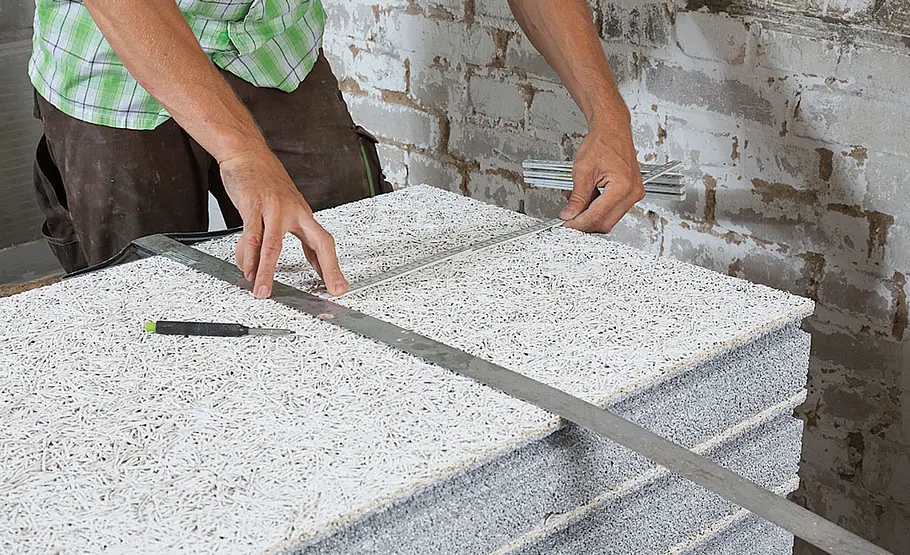 Kellerdecke dämmen mit Mehrschichtplatten