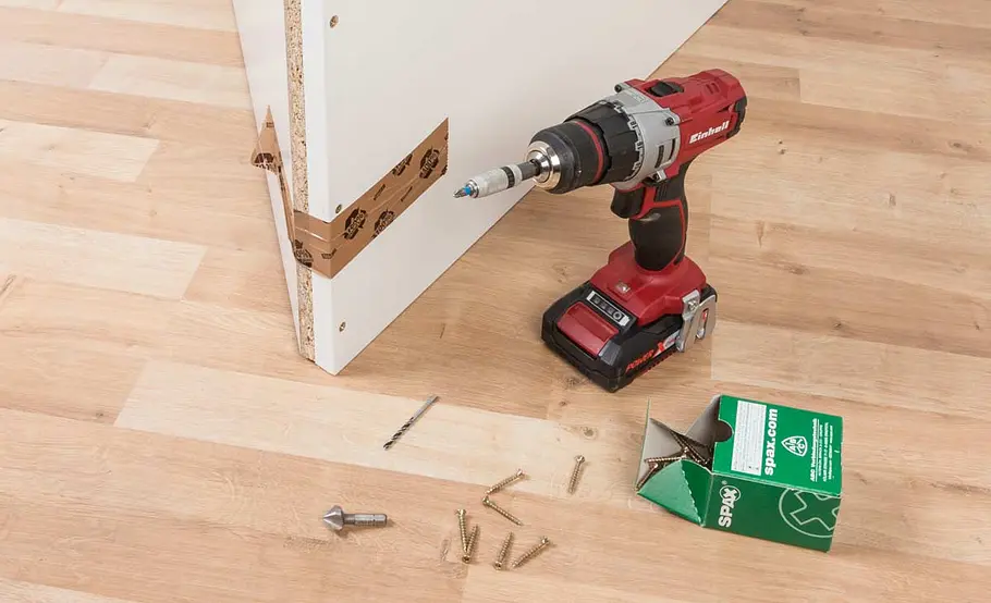 Pax-Schrank kürzen