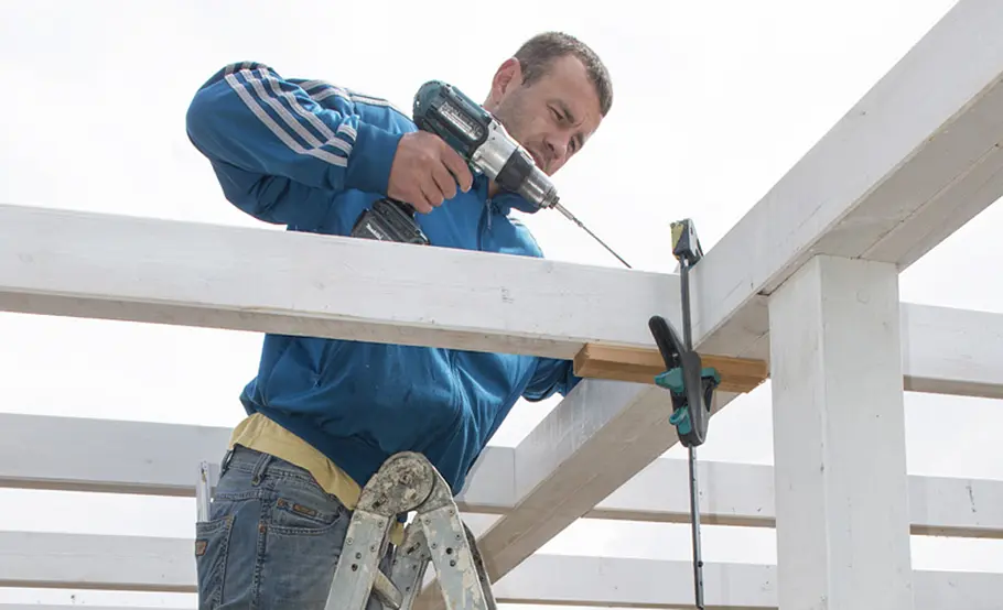 Doppelcarport mit Schuppen bauen