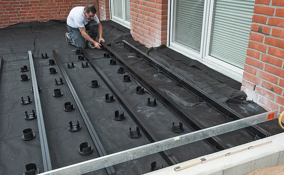 Terrasse aus WPC-Dielen bauen