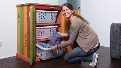 Wäscheschrank für Schmutzwäsche - Foto: sidm / DW
