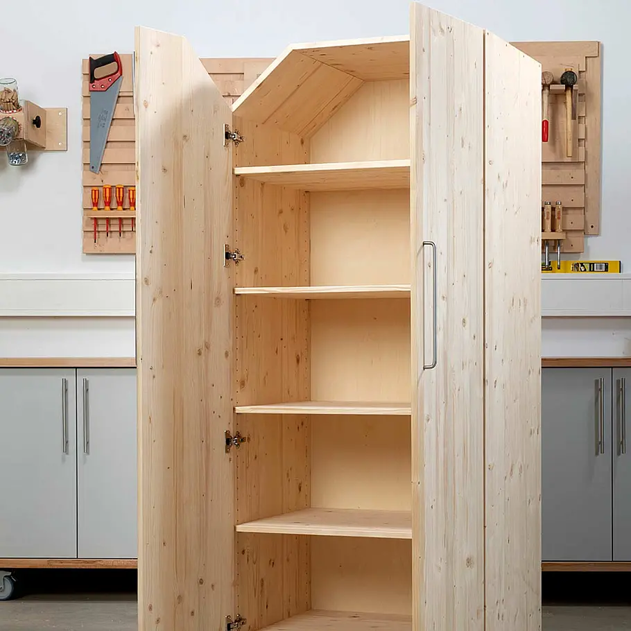 Schrank für unter die Treppe bauen