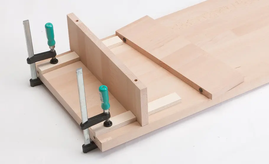 Sideboard mit Schwenk-Theke