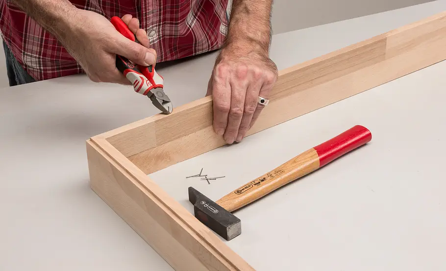 Verschiebbarer Kleiderschrank für unter die Dachschräge bauen