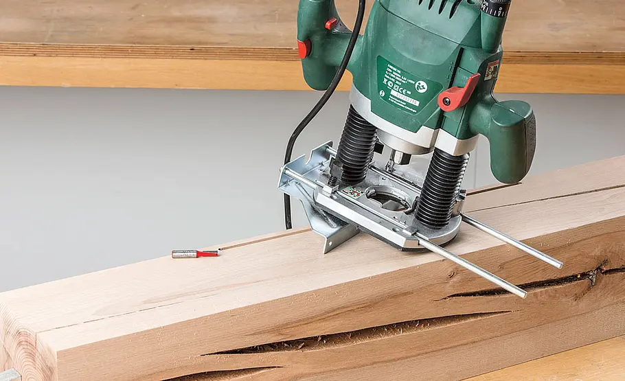 Waschplatz aus Holzbalken bauen