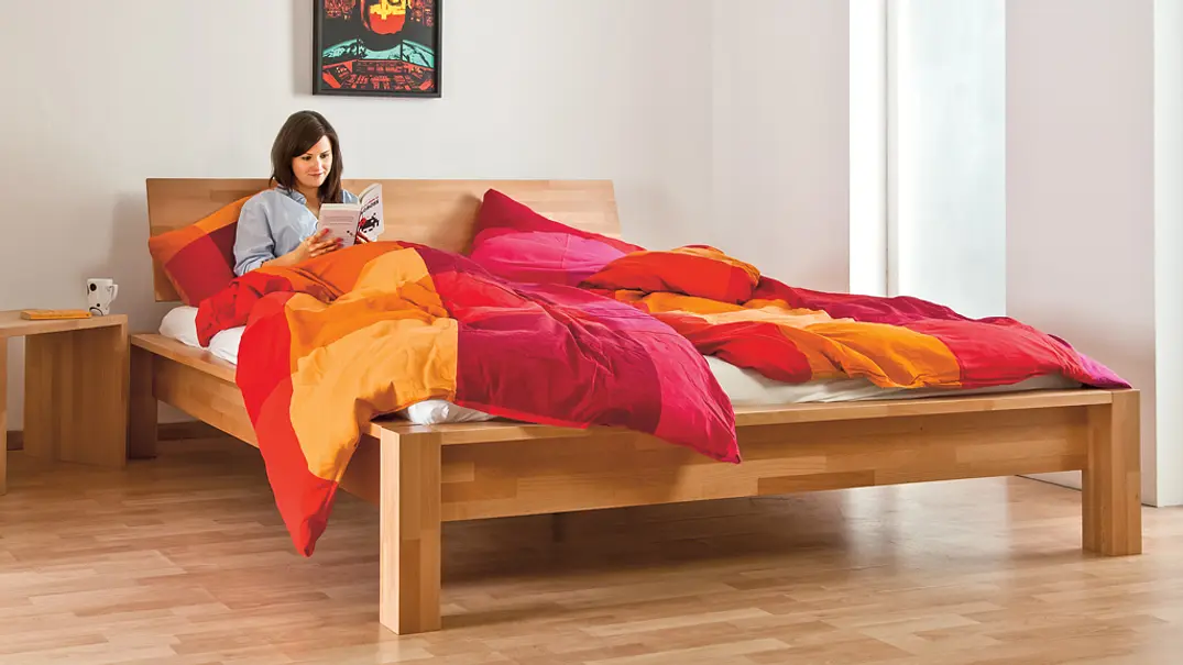 Bequemes Doppelbett – 180 x 200 cm Liegekomfort - Foto: sidm / DW Bequemes Doppelbett – 180 x 200 cm Liegekomfort - Foto: sidm / DW