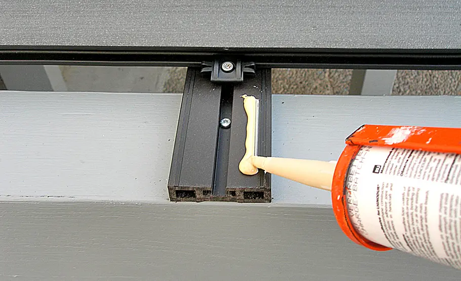 Hochterrasse: Beplankung & Treppenbau