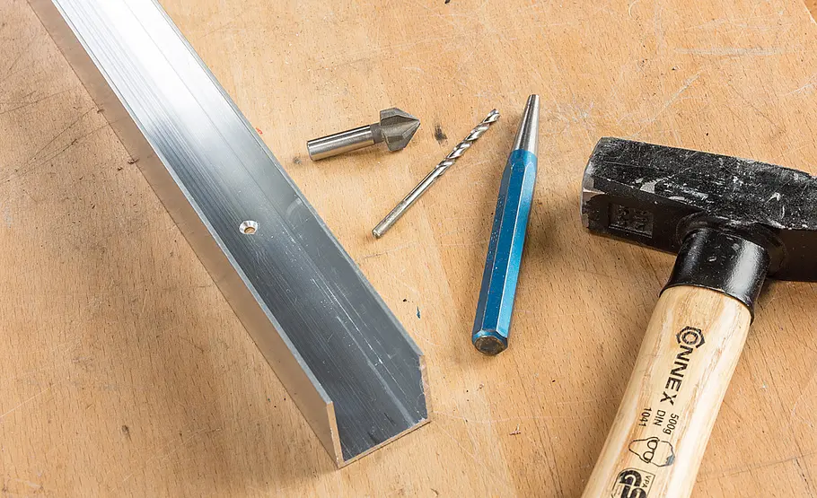Bordwanderhöhung für Stema-Anhänger bauen