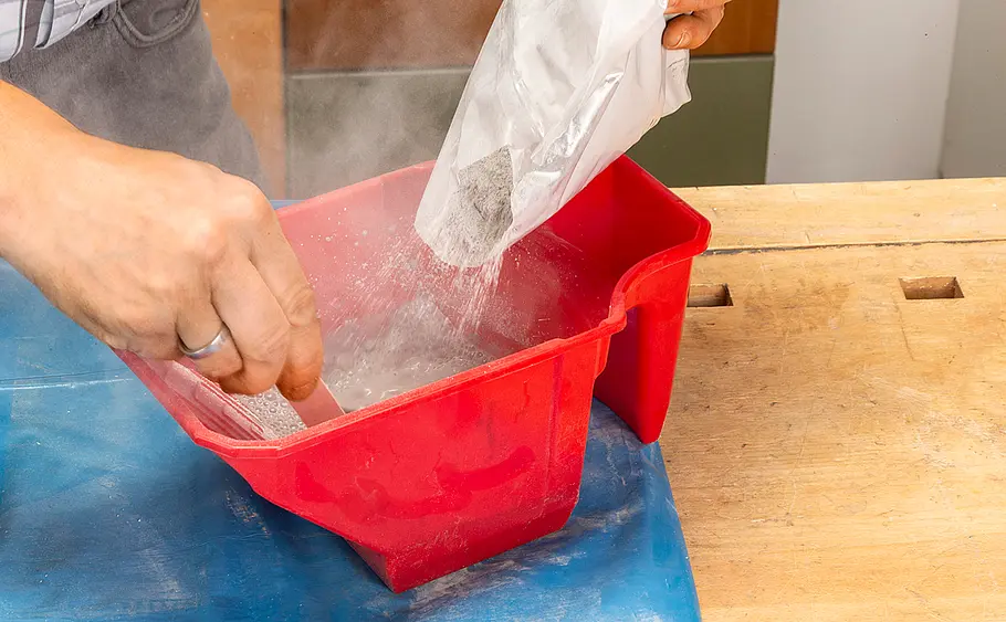 Leuchte aus Kreativbeton basteln