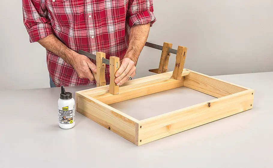 Garderobe aus Ästen selber bauen