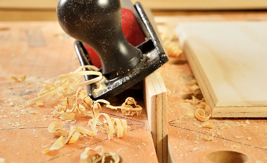Haustür aus Holz bauen