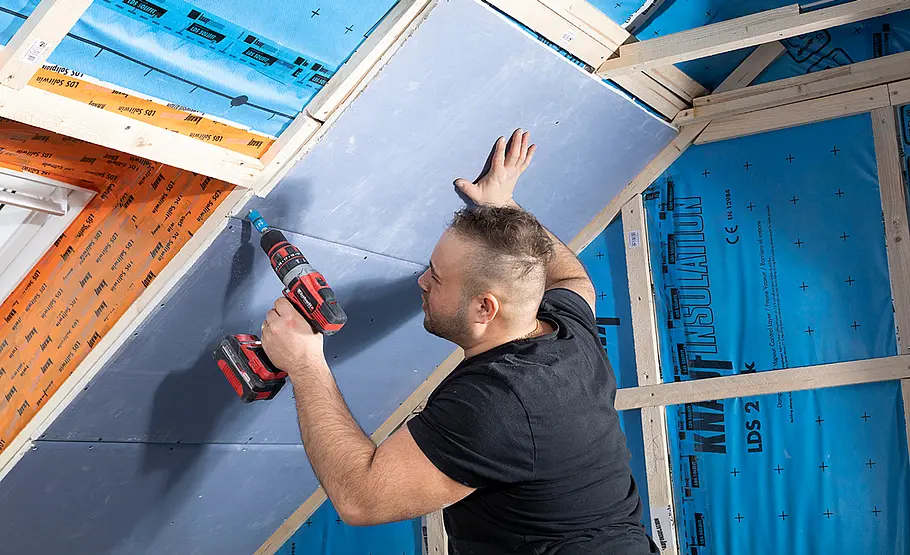 Dachausbau mit Gipskarton-Bauplatten