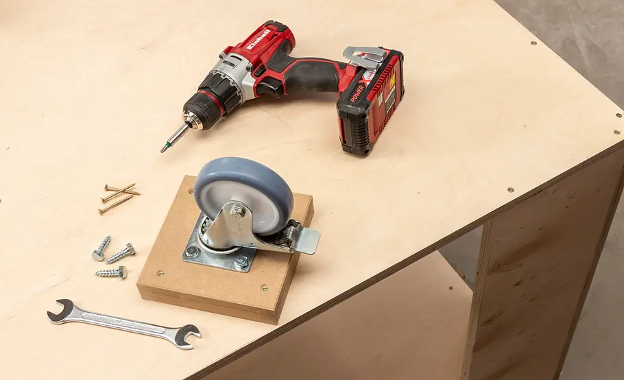 Werkstattschrank mit Maschinenrondell bauen