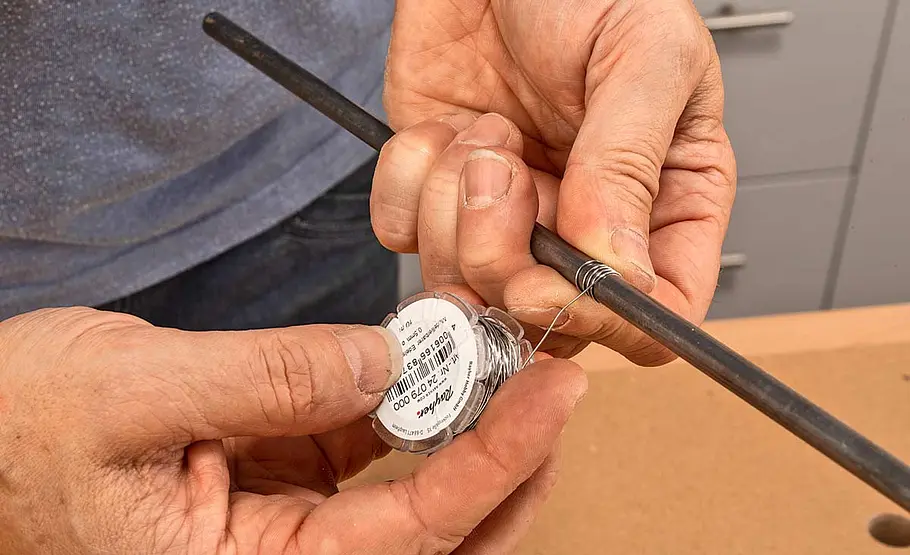 Leuchte aus Diarahmen bauen