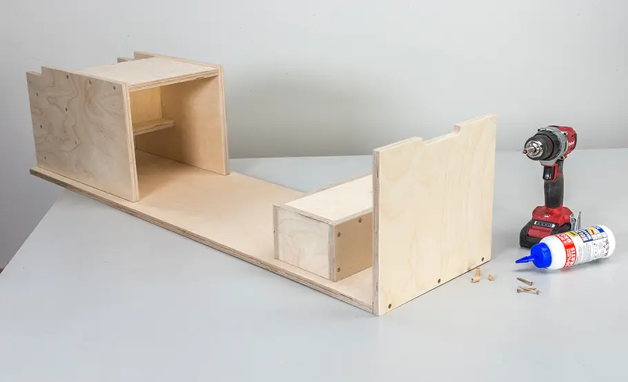Schränkchen für Telefon & Router bauen