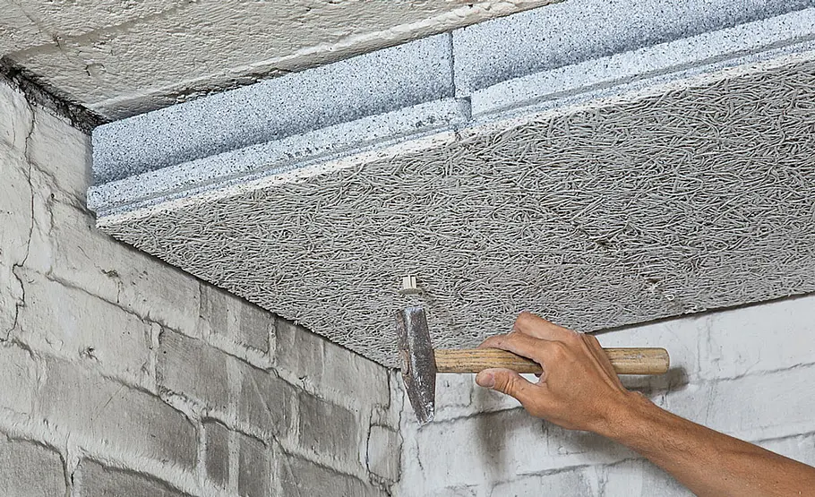 Kellerdecke dämmen mit Mehrschichtplatten