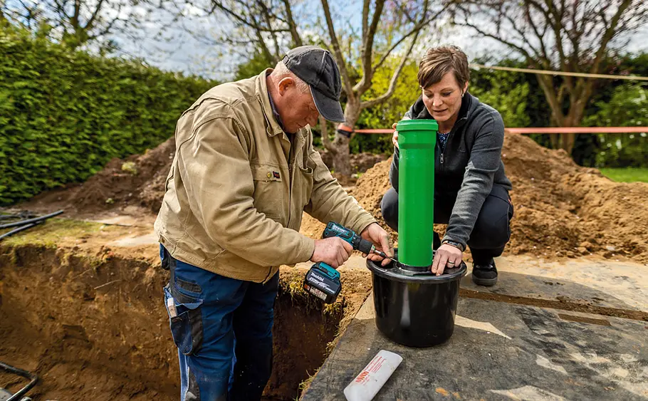 Regenwassertank im Garten vergraben