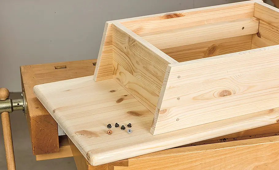 Bierkasten-Tisch & -Sitz bauen