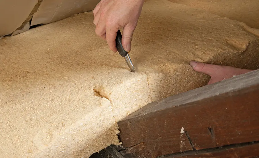 Dachboden dämmen mit Holzfaserplatten