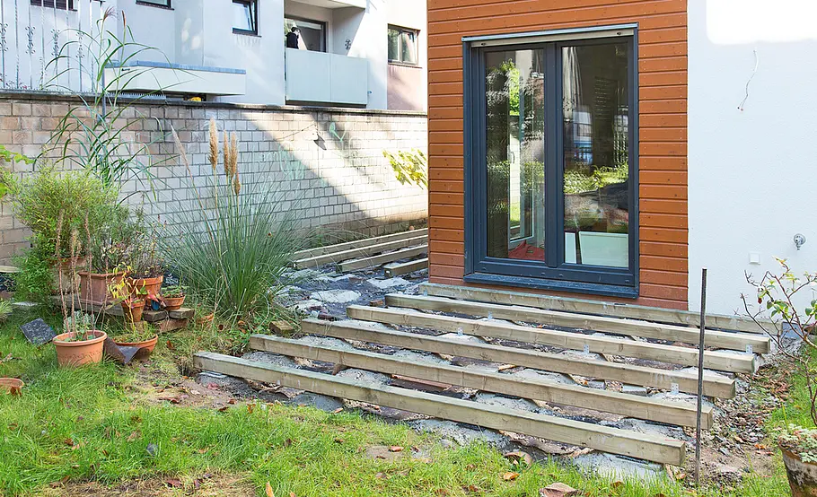 Terrassendielen aus Lärche verlegen