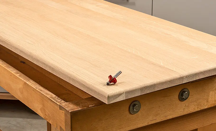 Bürotisch aus Eichenholz bauen