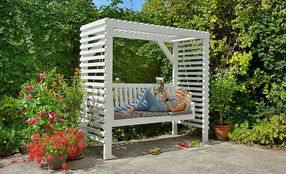 Gartenschaukel montieren