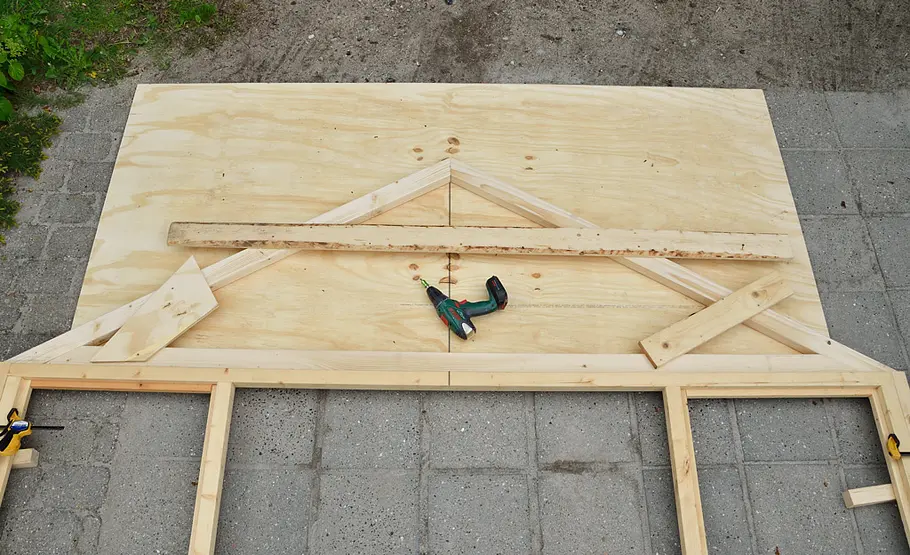 Glas-Gewächshaus selber bauen