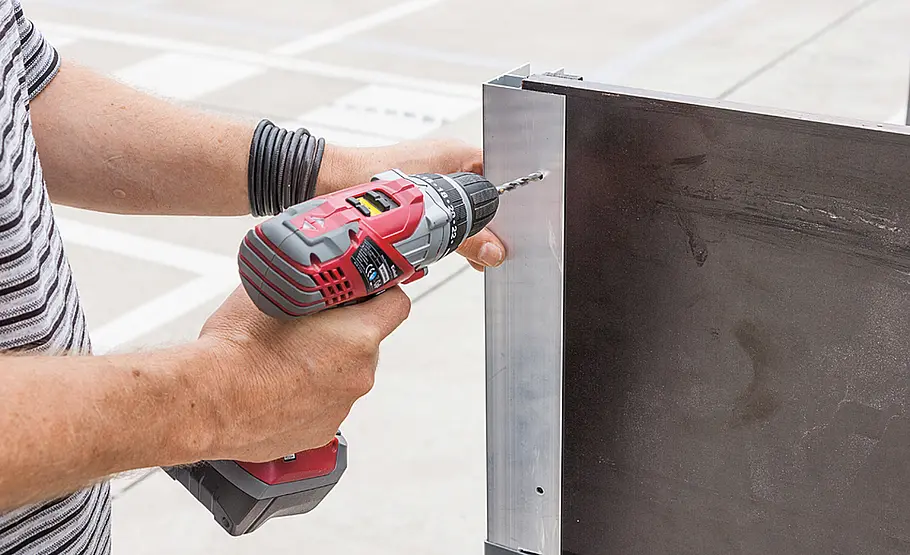 Bordwanderhöhung für Stema-Anhänger bauen
