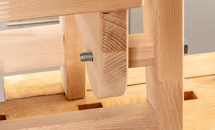Klappbaren Treppenhocker bauen