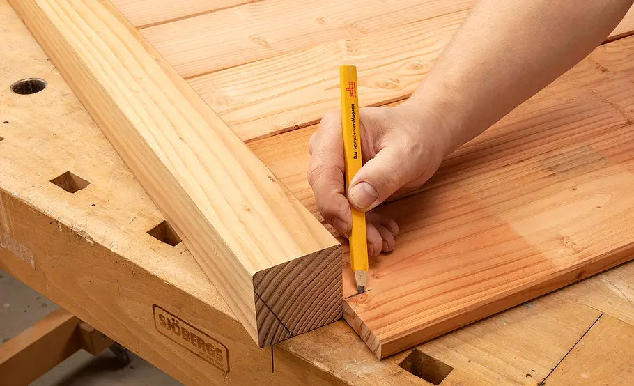 Kleines Hochbeet für den Balkon bauen