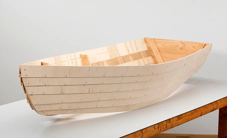 Hochbeet-Boot bauen