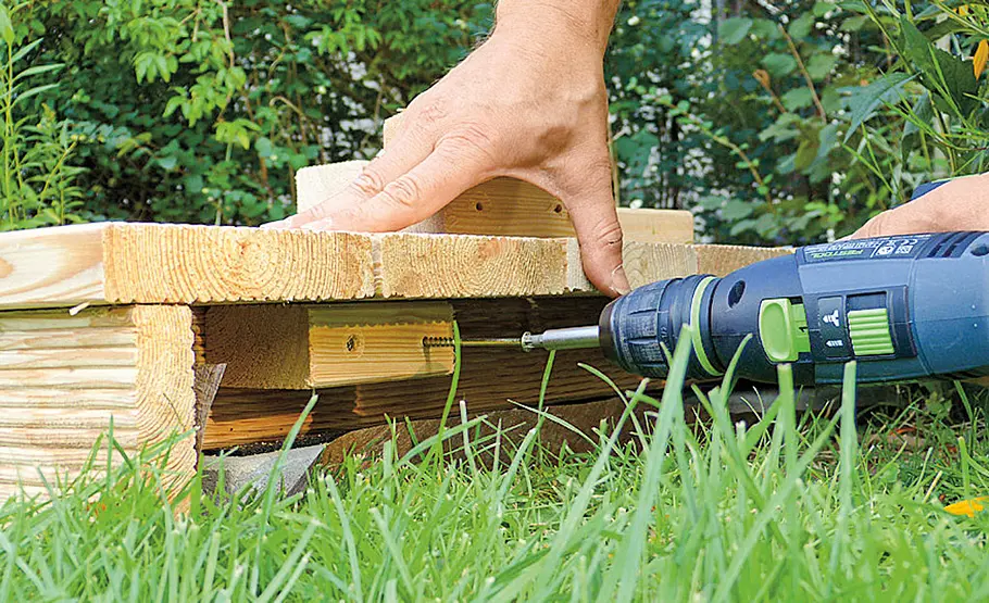 Kleines Sonnendeck selber bauen